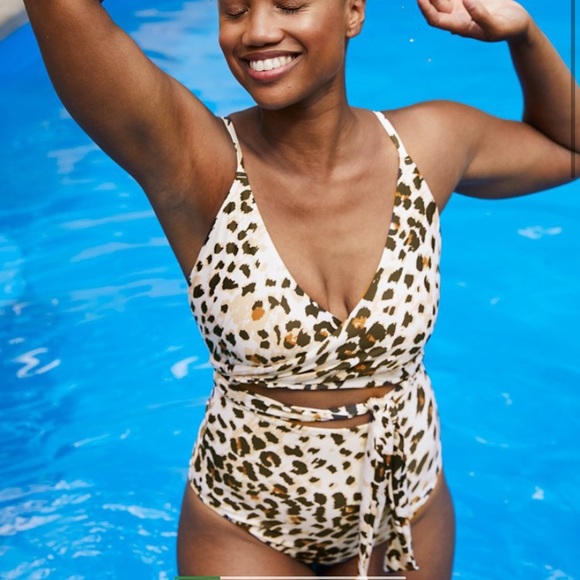 Aerie Leopard Wrap One Piece Swimsuit - Picture 1 of 8